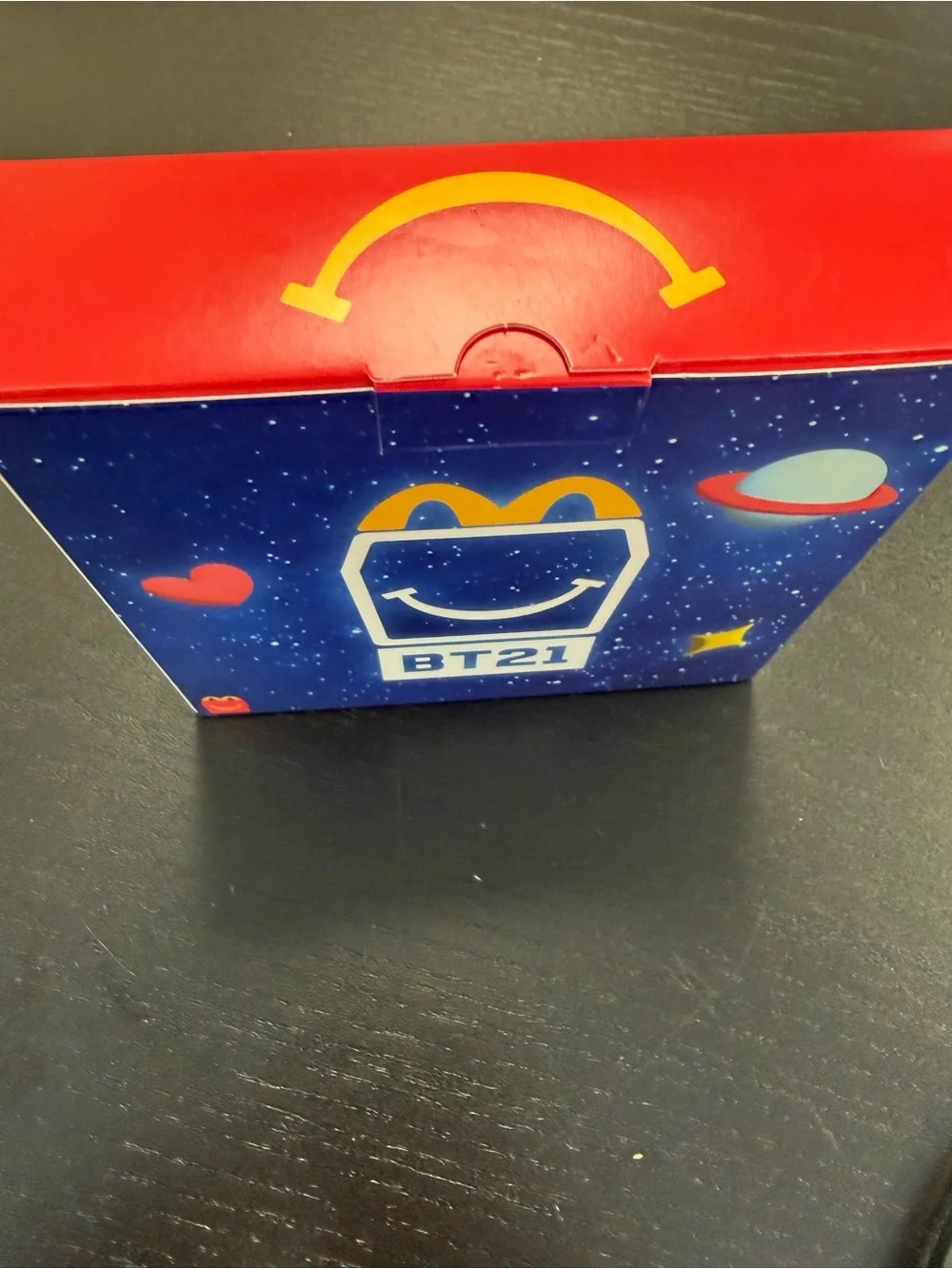 bt21 mcdonald’s happy